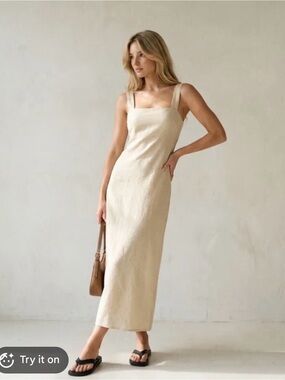 Antonelli Firenze linen dress Square-Neck Cream Maxi Dress with Wide Straps